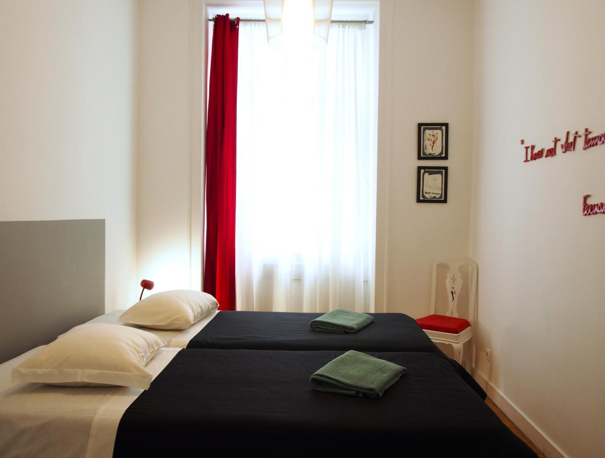 Living Lounge Hostel Lisboa Eksteriør billede